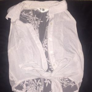 White lace crop top/vest